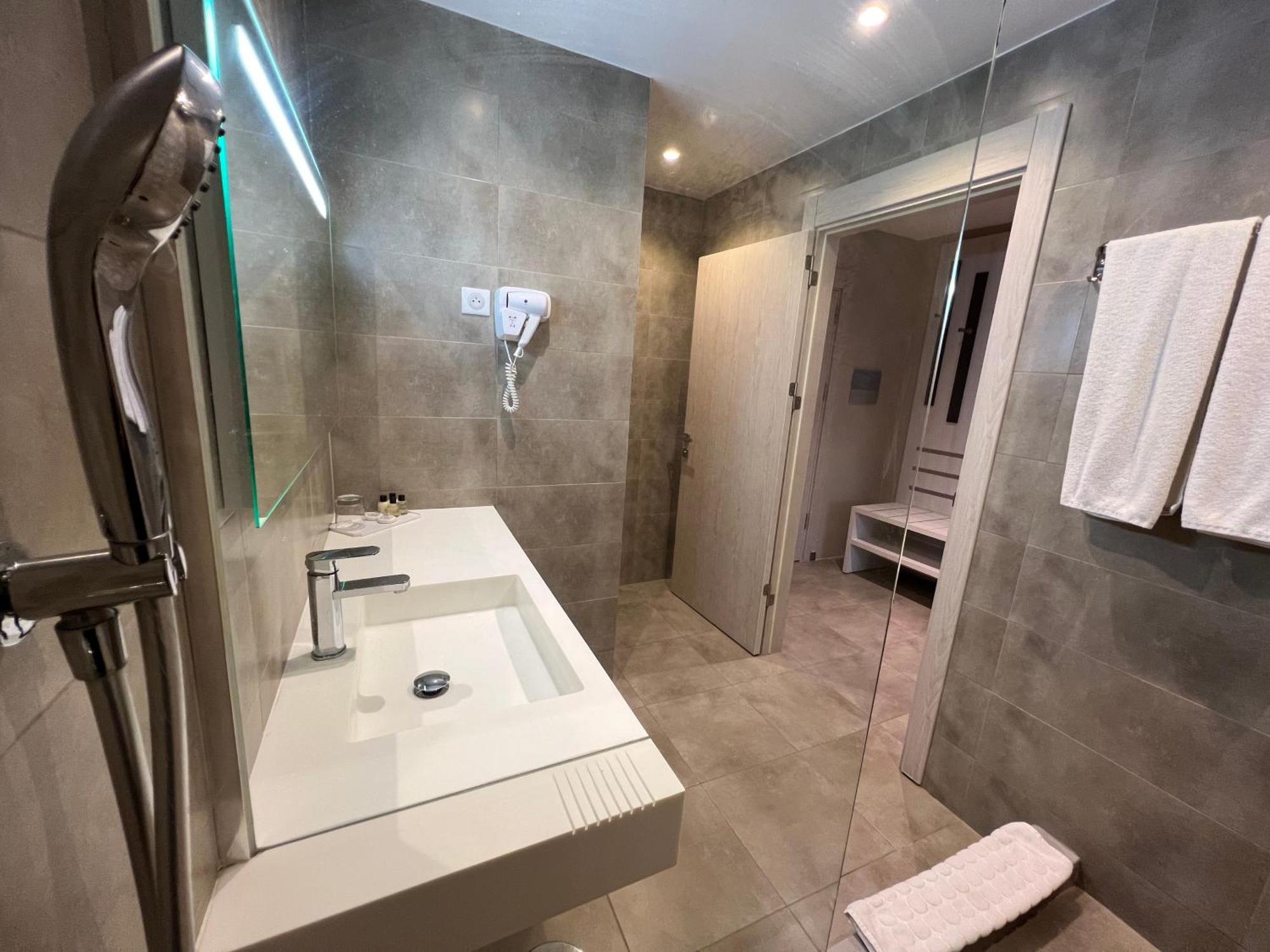 Hotel Ben Aouda & Spa Tipaza Extérieur photo